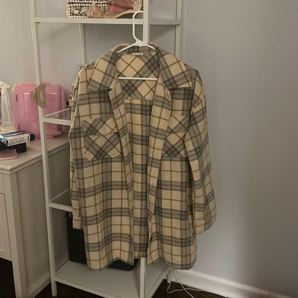 women’s shacket